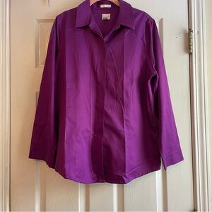 Chico’s Size 2 No Iron Long Sleeve Button Down Purple Women’s Shirt